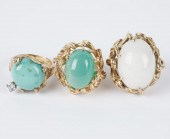 THREE ASSORTED YELLOW GOLD & G