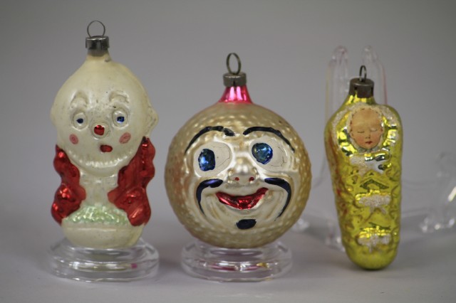 THREE BLOWN GLASS ORNAMENTS Germany