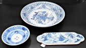 THREE BLUE AND WHITE CHINESE P