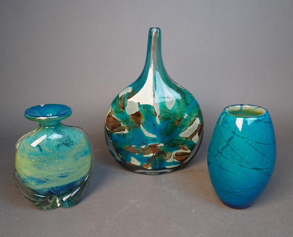 THREE BLUE ART GLASS VASES, H OF