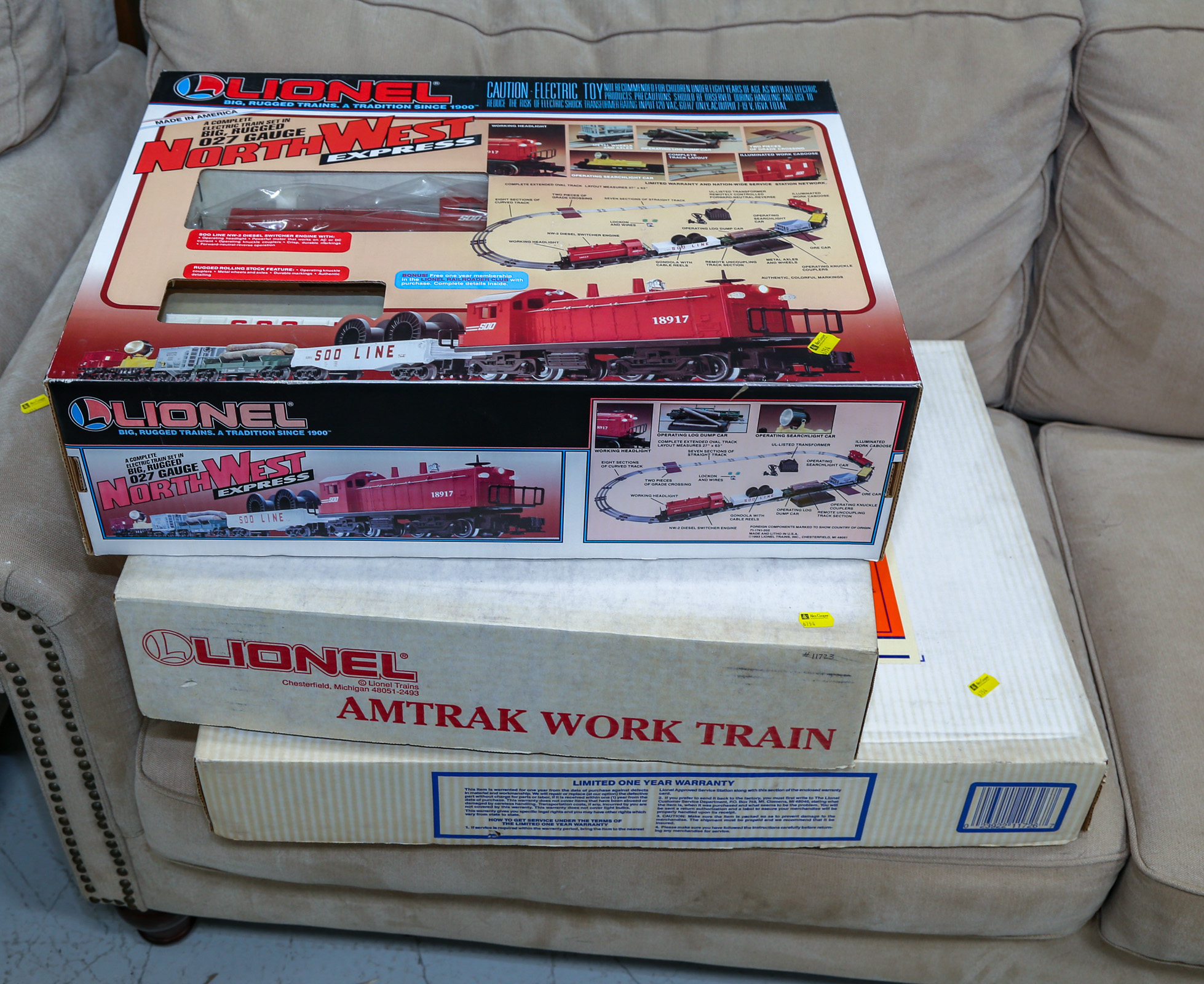 THREE BOXED LIONEL TRAIN SETS