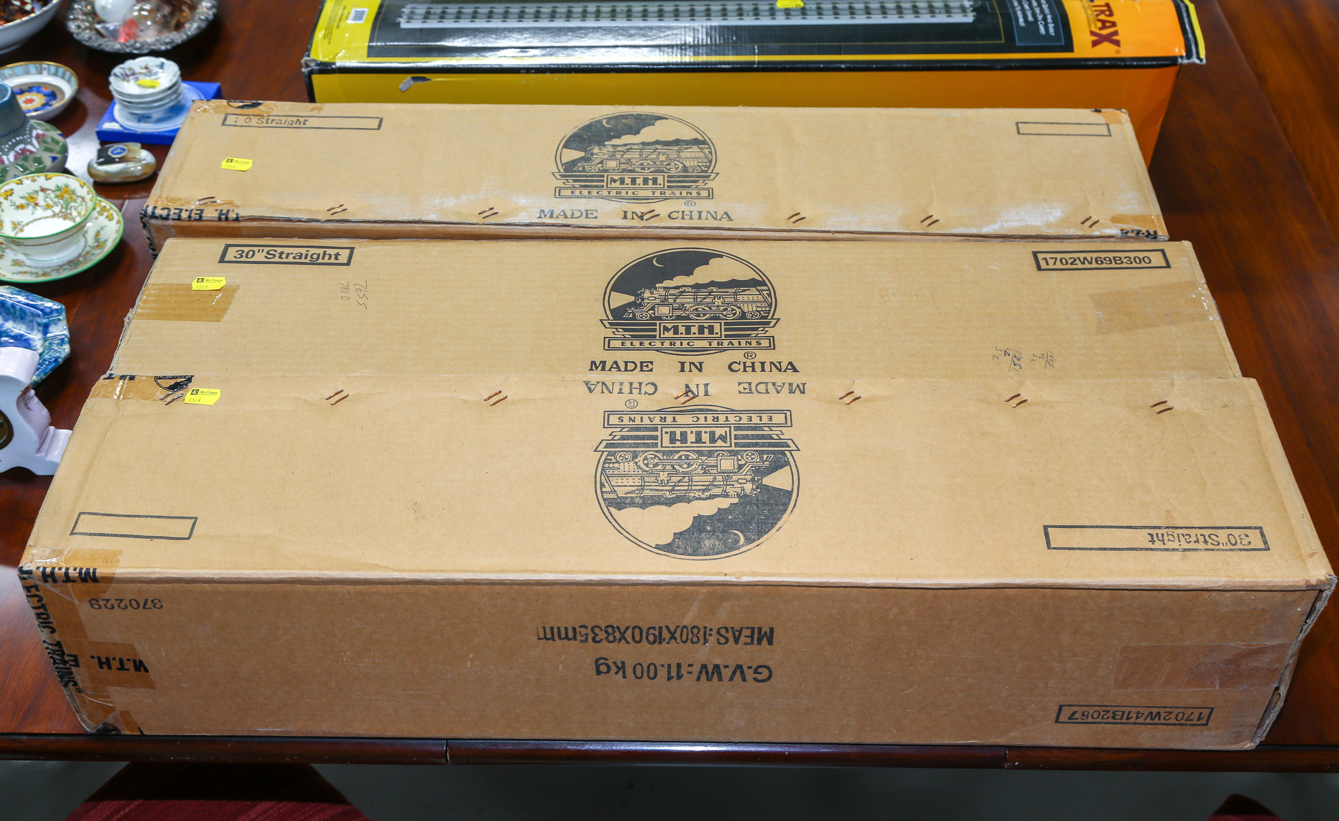 THREE BOXES OF MTH STRAIGHT TRACK