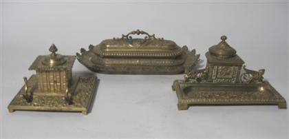Three brass inkwells    late 19th /