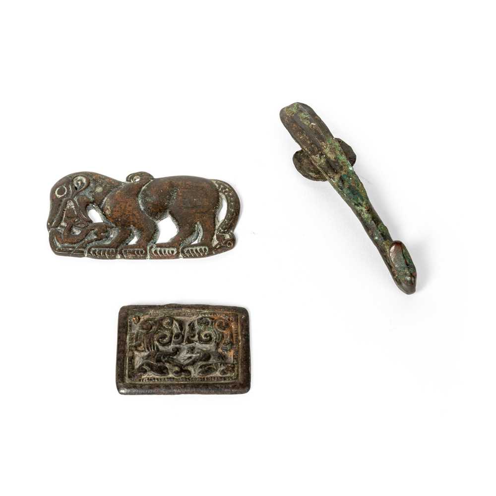 THREE BRONZE ORNAMENTS WARRING