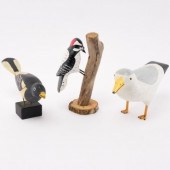 THREE CARVED BIRDSA lot of thr