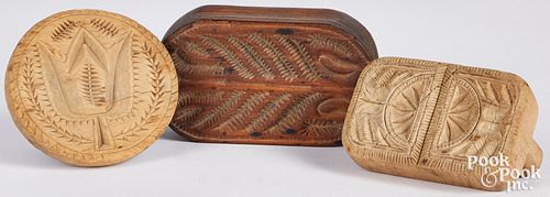THREE CARVED TULIP BUTTERPRINTS,