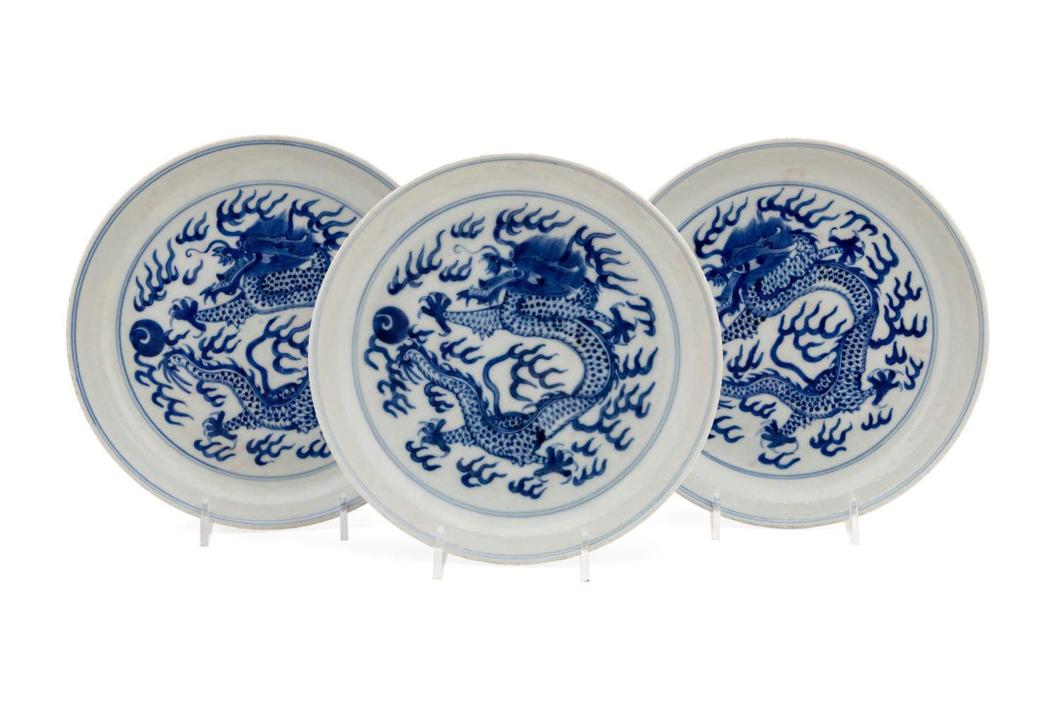 THREE CHINESE BLUE AND WHITE DRAGON