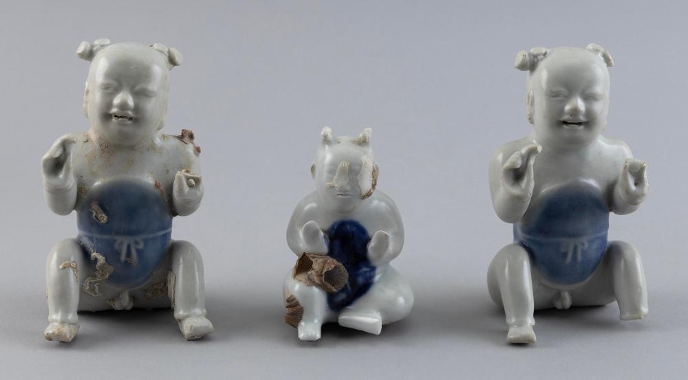 THREE CHINESE BLUE AND WHITE