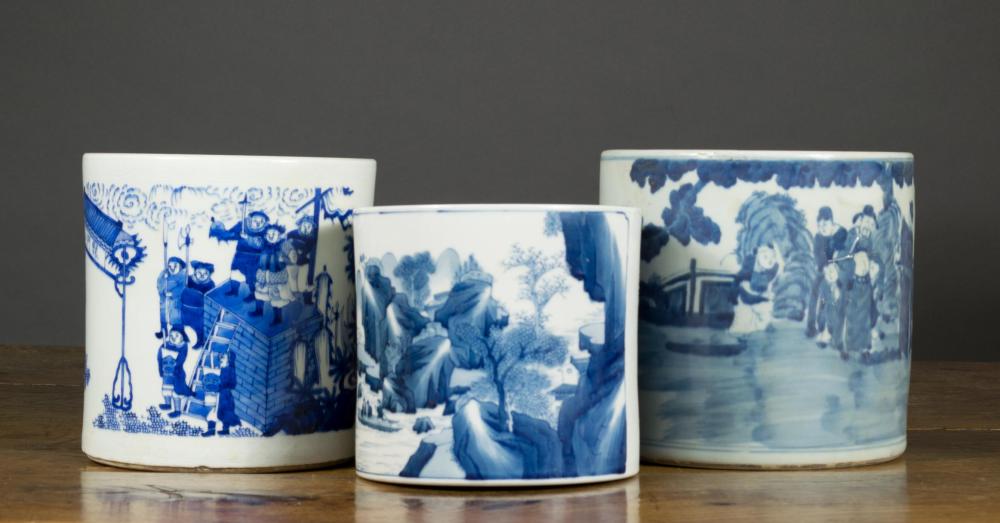 THREE CHINESE BLUE PORCELAIN