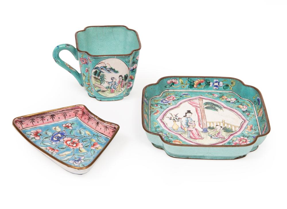 THREE CHINESE CANTON ENAMEL