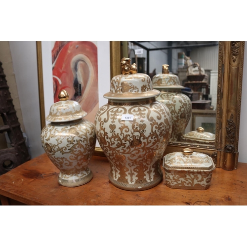 Three Chinese decorative gold