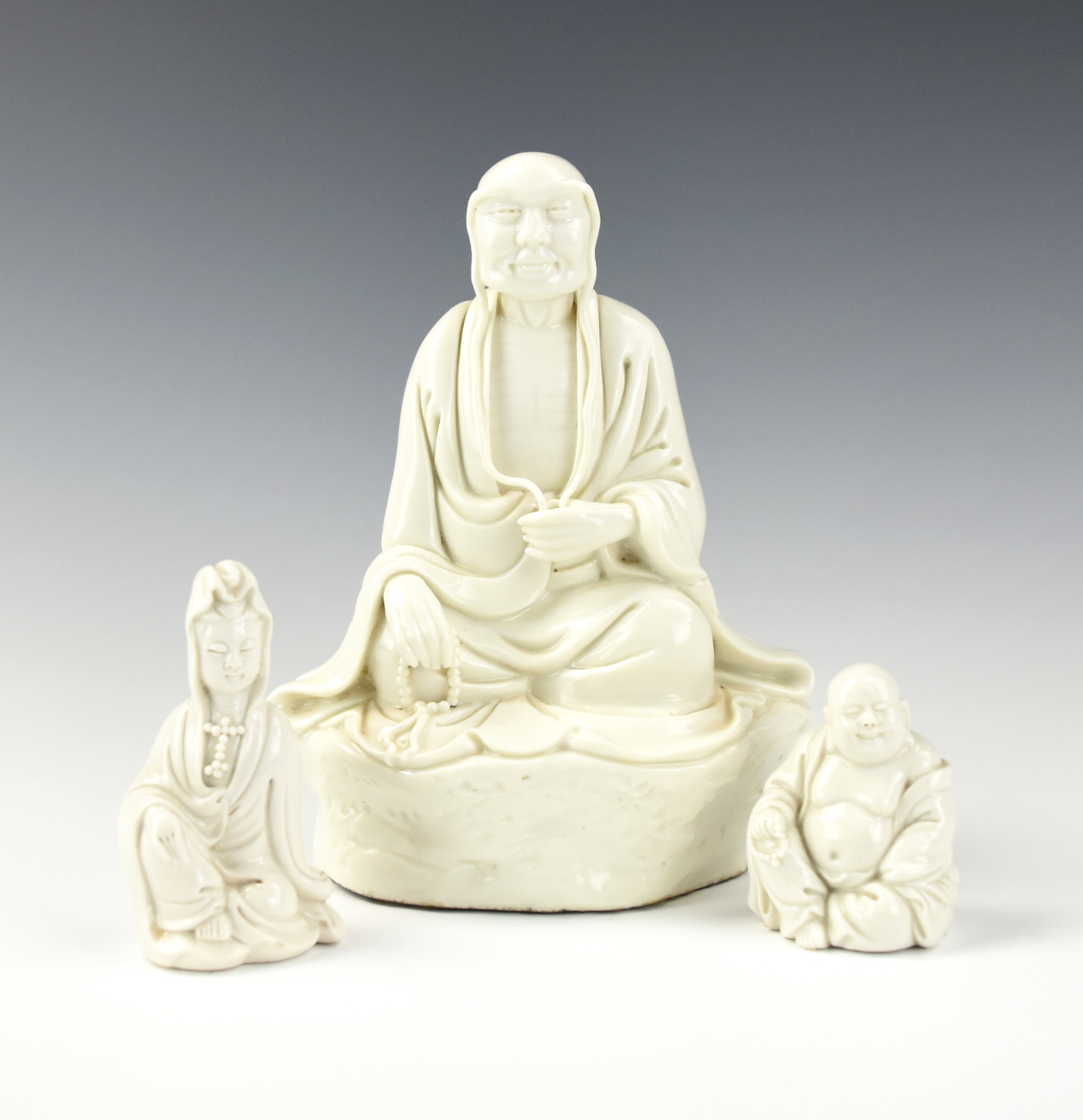 THREE CHINESE DEHUA WHITE GLAZED