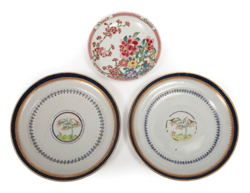 THREE CHINESE EXPORT PORCELAIN