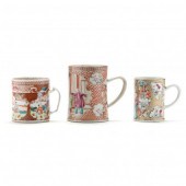 THREE CHINESE EXPORT PORCELAIN