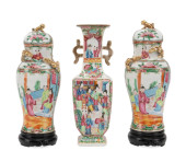 THREE CHINESE FAMILE ROSE GARN