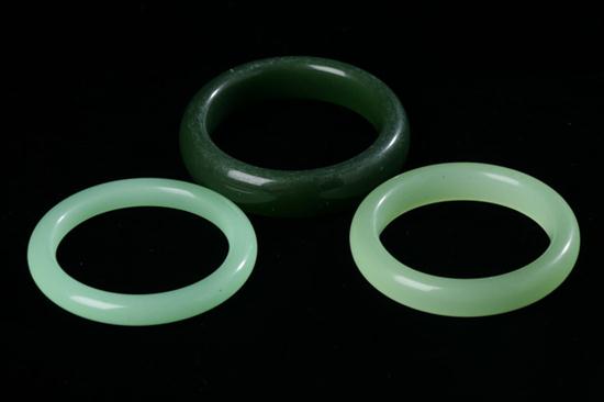 THREE CHINESE GREEN PEKING GLASS