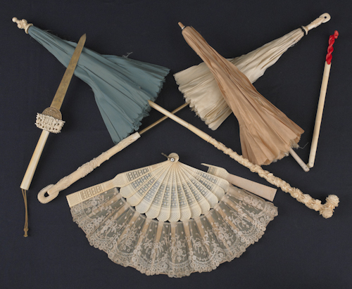 Three Chinese ivory handled