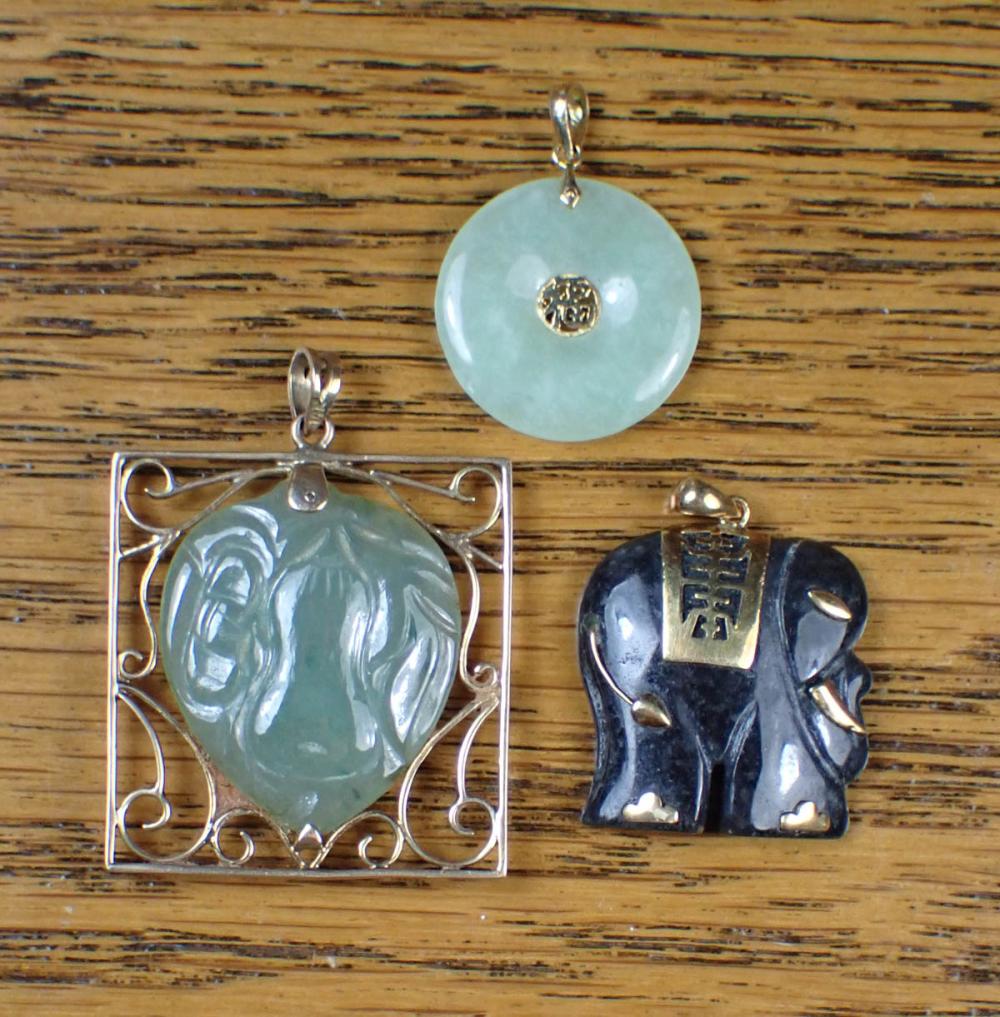 THREE CHINESE JADE AND GOLD