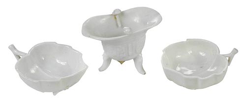 THREE CHINESE MINIATURE DEHUA