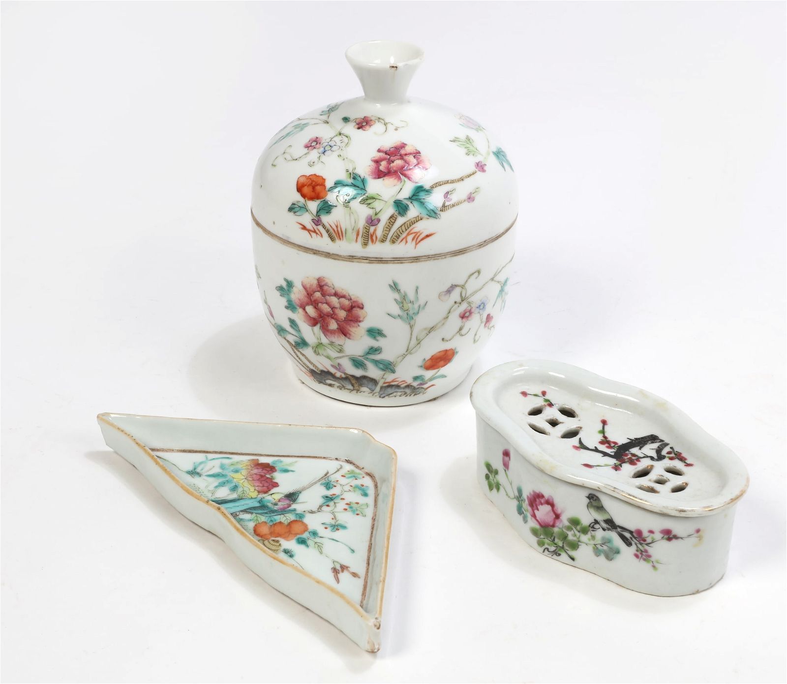 THREE CHINESE POLYCHROME ENAMELED
