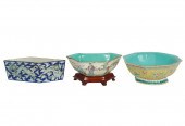 THREE CHINESE PORCELAIN BOWLST