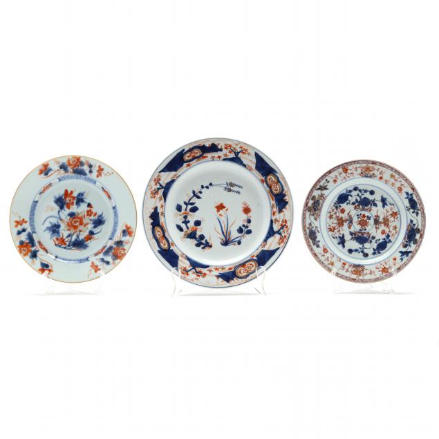 THREE CHINESE PORCELAIN IMARI