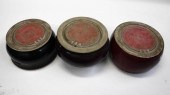 THREE CHINESE PORCELAIN "INKST
