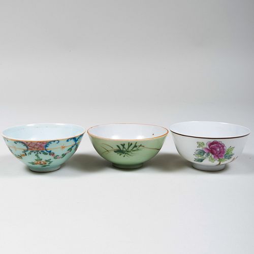 THREE CHINESE PORCELAIN SMALL