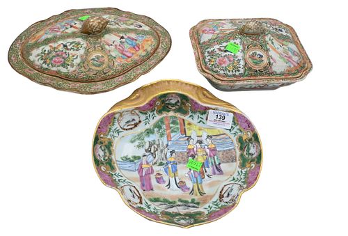 THREE CHINESE ROSE MEDALLION
