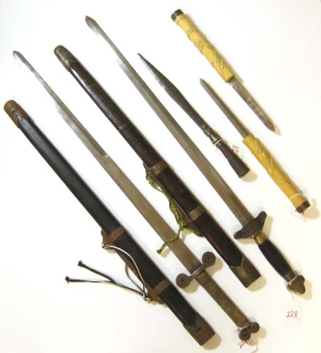 THREE CHINESE SWORD PLUS A SPEAR
