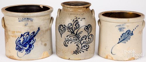 THREE COBALT DECORATED STONEWARE