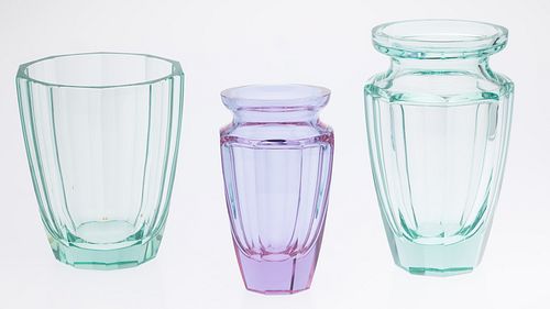 THREE CONTEMPORARY MOSER COLORED