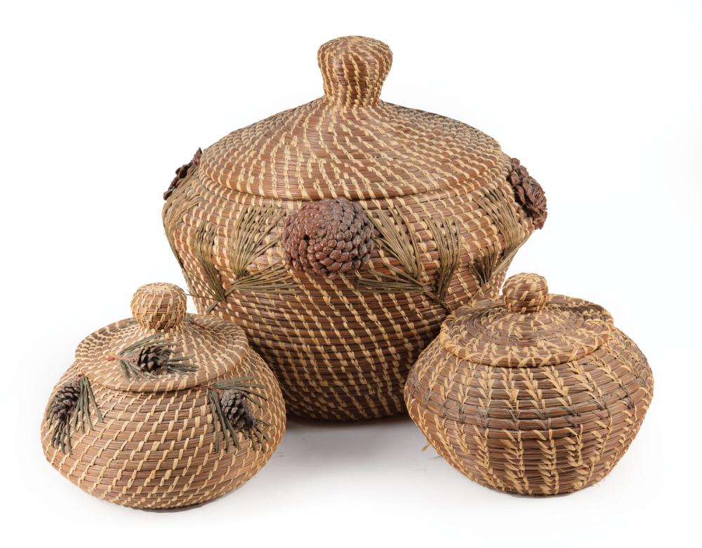 THREE COUSHATTA LIDDED BASKETSThree