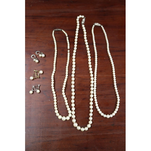 Three cultured pearl necklaces