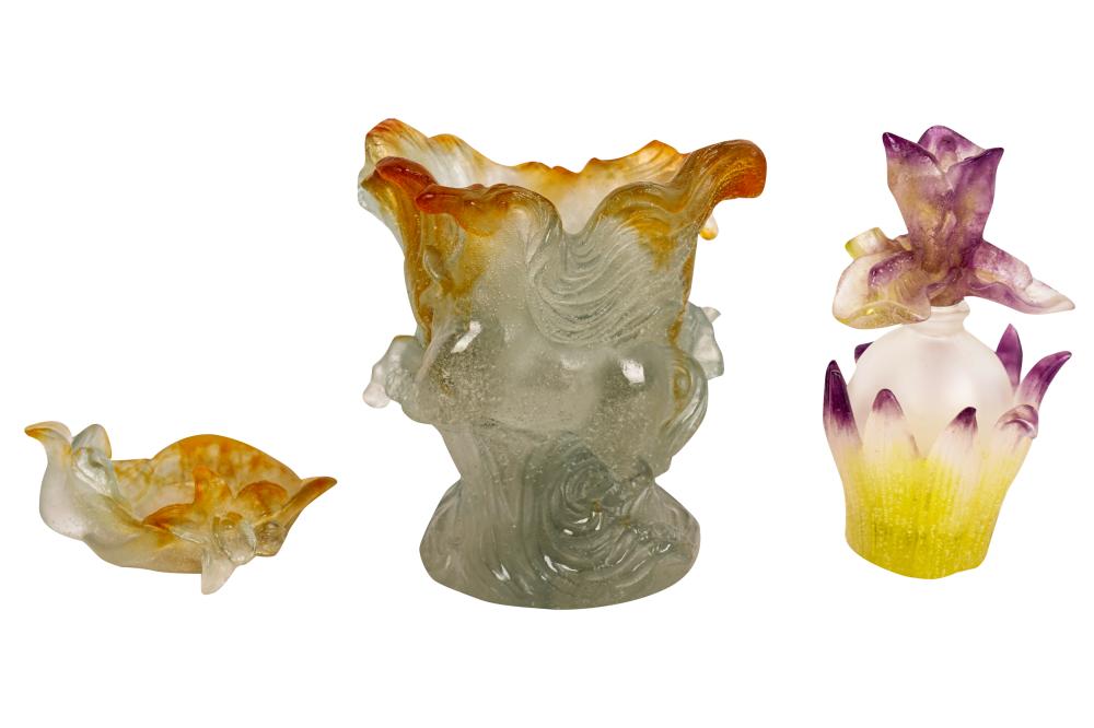 THREE DAUM PATE-DE-VERRE