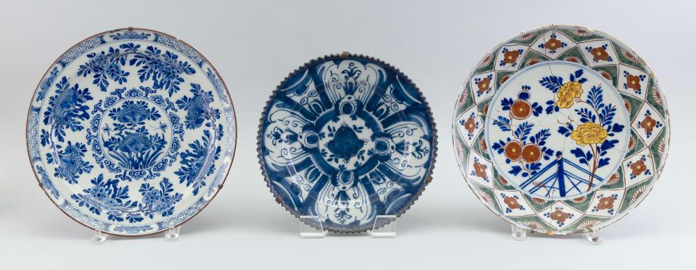 THREE DELFT CHARGERS 18TH CENTURY