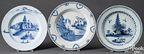 THREE DELFTWARE CHARGERS, MID