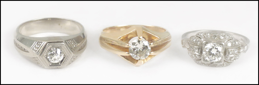 THREE DIAMOND RINGS. Comprised of