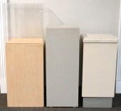 THREE DISPLAY PEDESTALSThree D