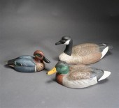 THREE DUCK DECOYSThree Duck De