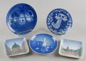 THREE DUTCH PORCELAIN BLUE AND