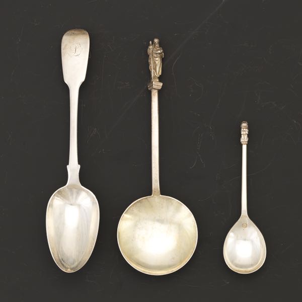 THREE ENGLISH STERLING SILVER