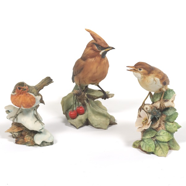 THREE GIUSEPPI TAGLIARIOL PORCELAIN