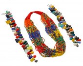 THREE GLASS BEAD NECKLACESThre