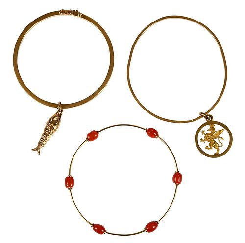 THREE GOLD BRACELETShinged