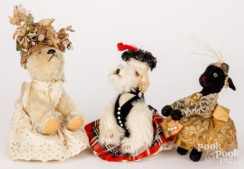 THREE HELEN RATKAI COUTURIERE
