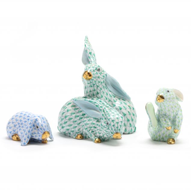 THREE HEREND FISHNET RABBIT