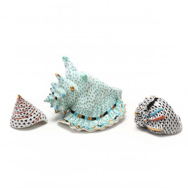 THREE HEREND PORCELAIN FISHNET