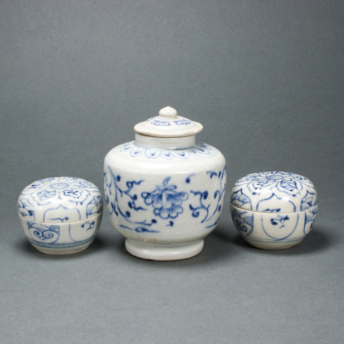 THREE HOI AN HOARD LIDDED
