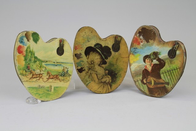 THREE HUNTLEY & PALMERS PALETTE
